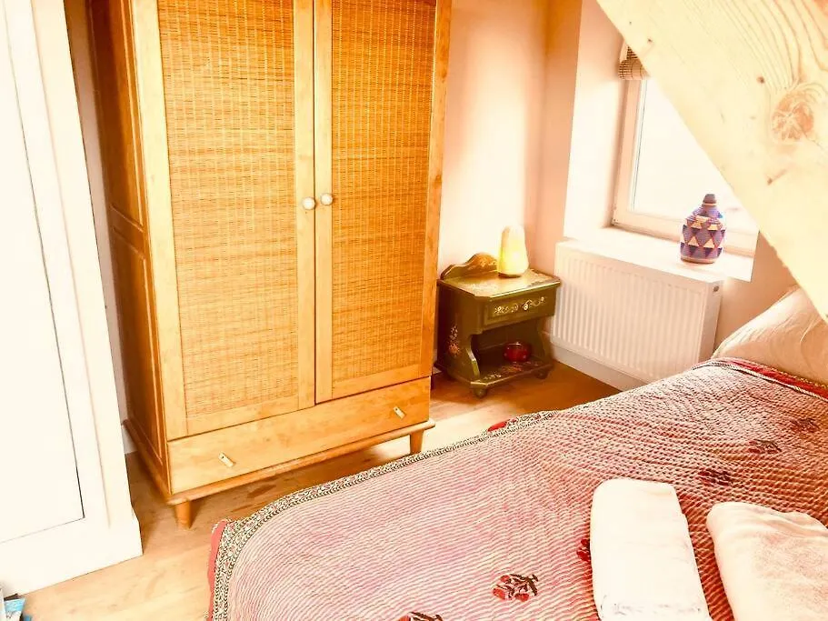 30 Steps To Sand.. Light And Spacious Family Villa Zandvoort